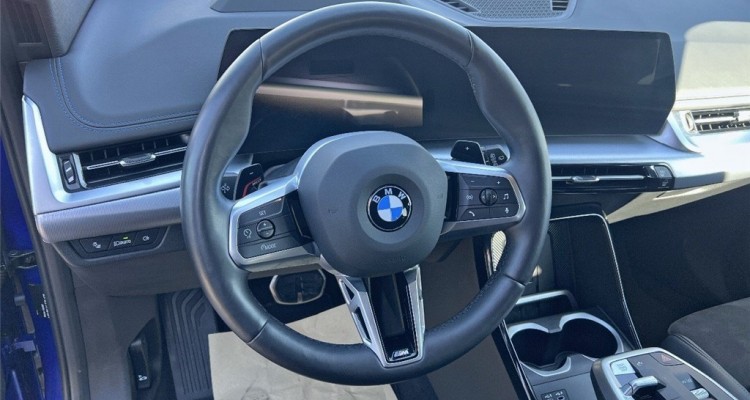 BMW X1 U11